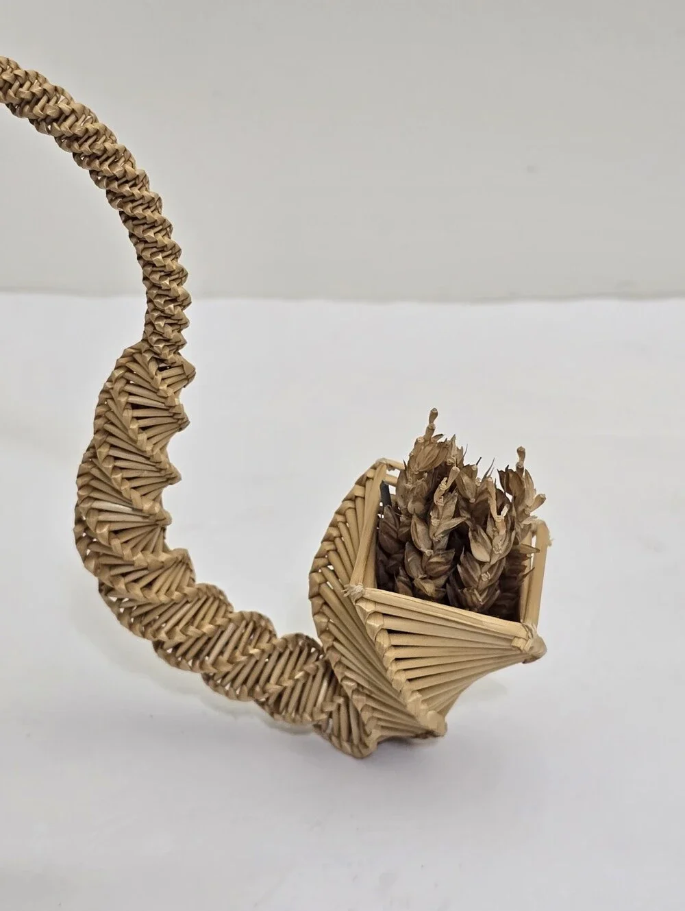 vintage hand woven Traditional Corn Dolly Spiral Cornucopia Straw Woven Decor